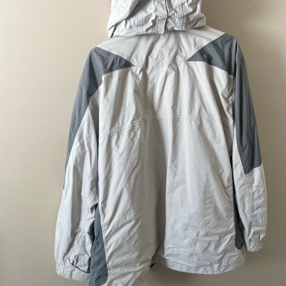 Columbia Jacket - Picture 3 of 5